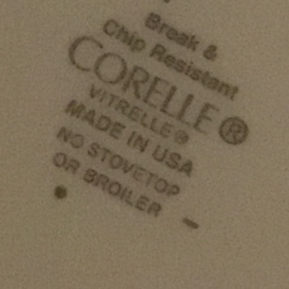 Corelle  Replacement Plate Bundle / 1 Dinner Plate 2 Salad Plates - Picture 2 of 2